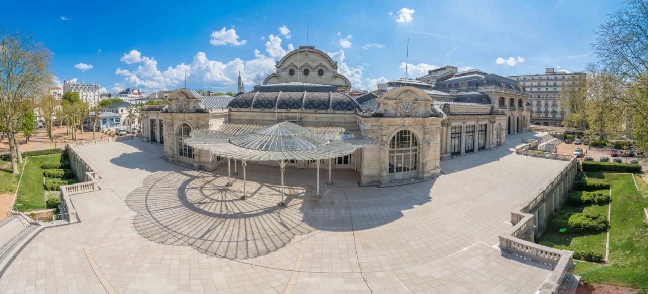 Apartamento Le Napoleon Vichy Exterior foto