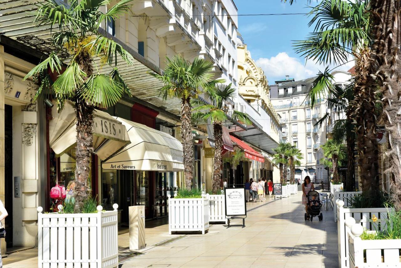 Apartamento Le Napoleon Vichy Exterior foto